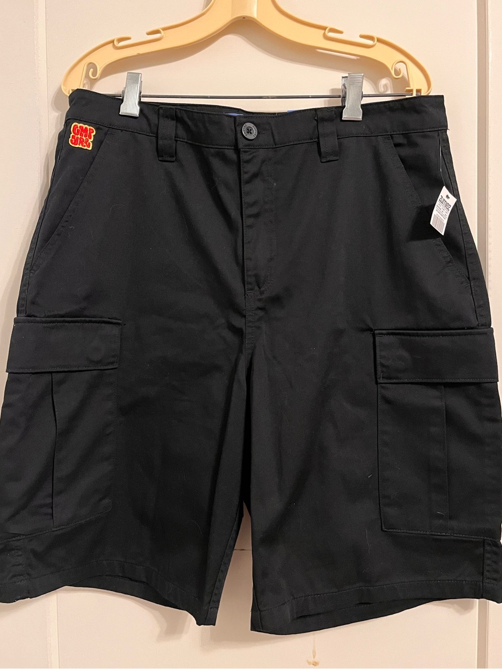 BNWT Empyre Relax Black Cargo Shorts